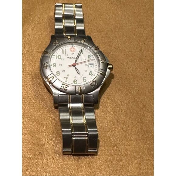 Wenger like new men’s watch - Picture 1 of 7